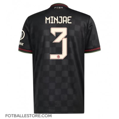 Bayern Munich Kim Min-jae #3 Tredjedrakt 2025-26 Kortermet Bayern Munich Kim Min-jae #3 Tredjedrakt 2025-26 Kortermet